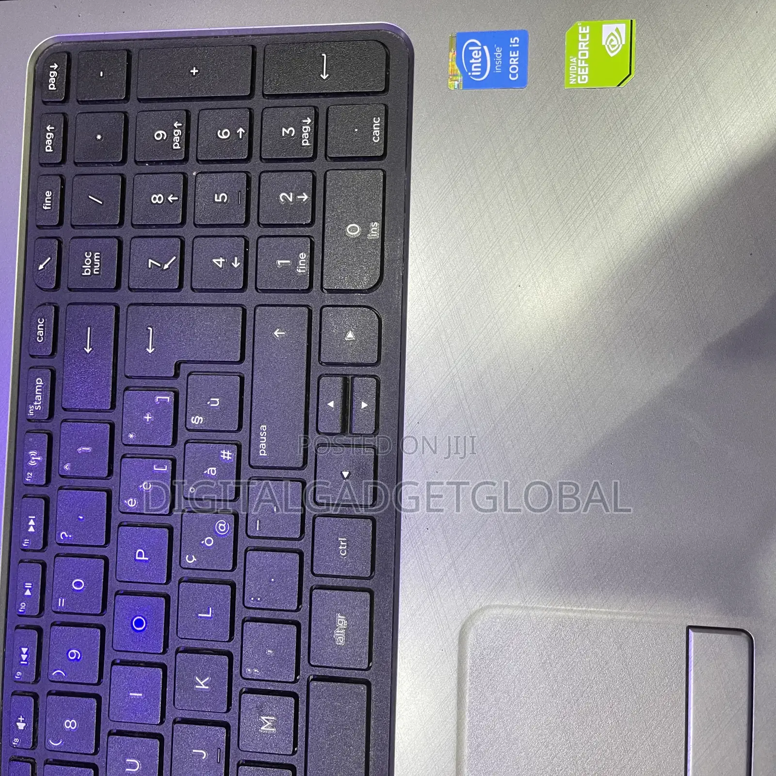 Laptop HP 15-ra003nia 8GB Intel Core i5 SSD 256GB