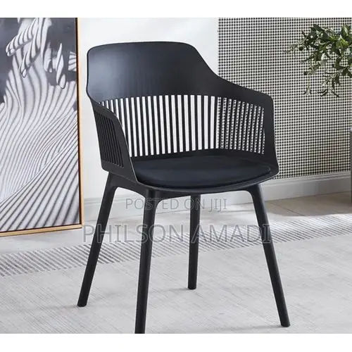 Nordic Luxe Plastic Dining Chair With Wooden Legs – Modern Durable