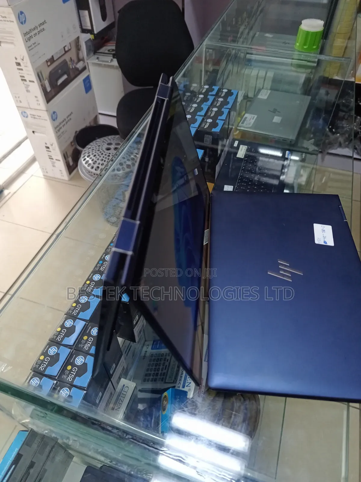 Laptop HP Elite Dragonfly x360 8th Gen 8GB Intel Core i5 SSD 256GB