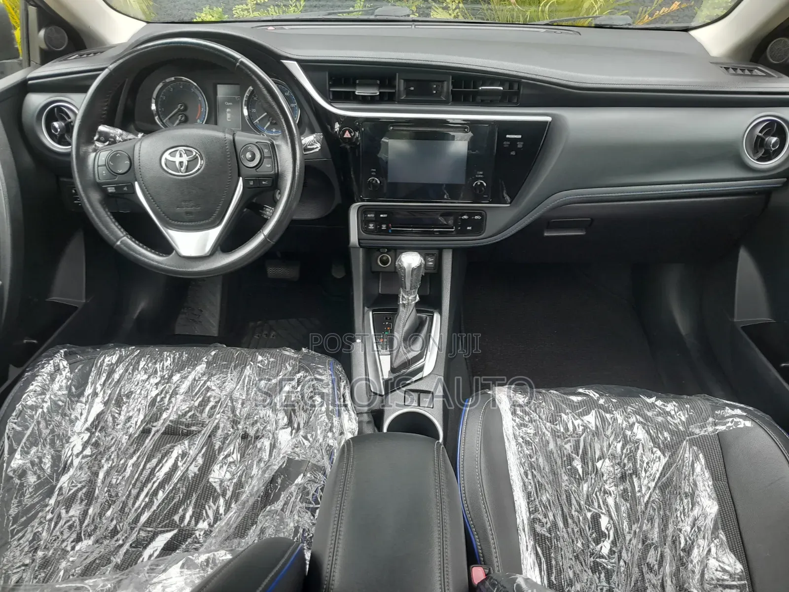 Toyota Corolla 2017 Blue