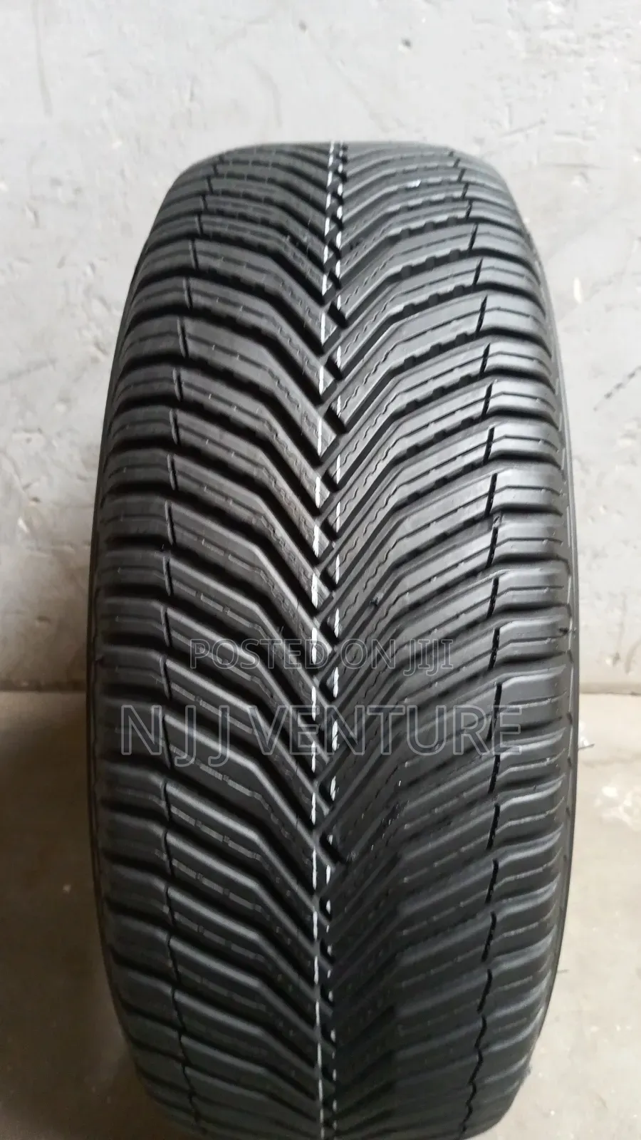 235 45 R19 .245 45 R19.Michelin Tire Non China