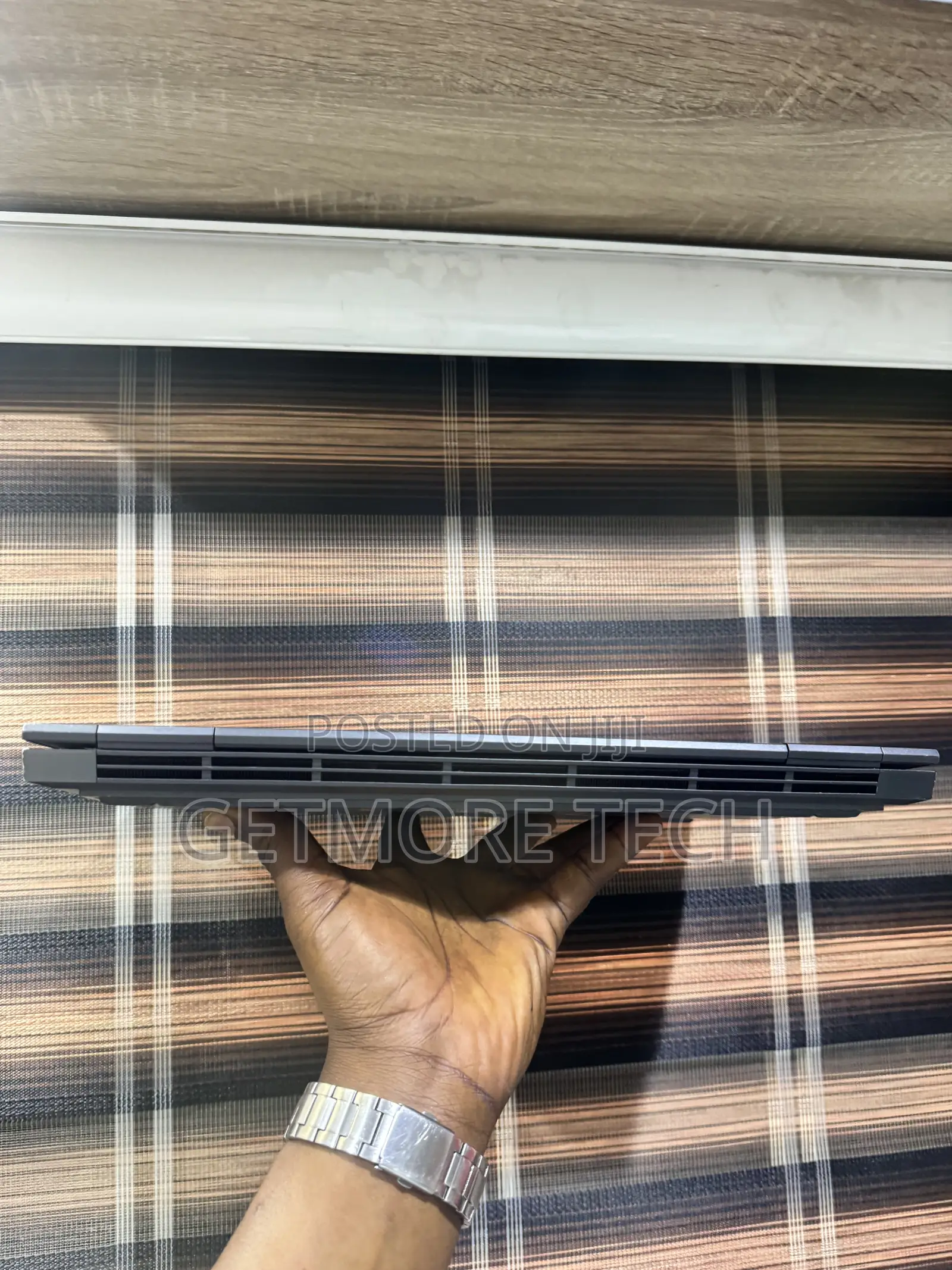 Laptop HP Omen 15t 16GB AMD Ryzen 5 SSD 1T