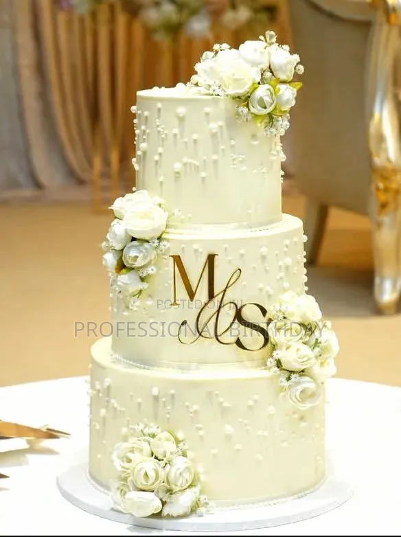 White Wedding Cakes