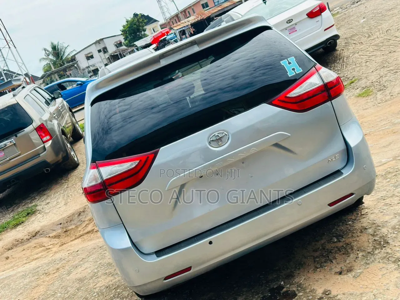 Toyota Sienna 2015 Silver