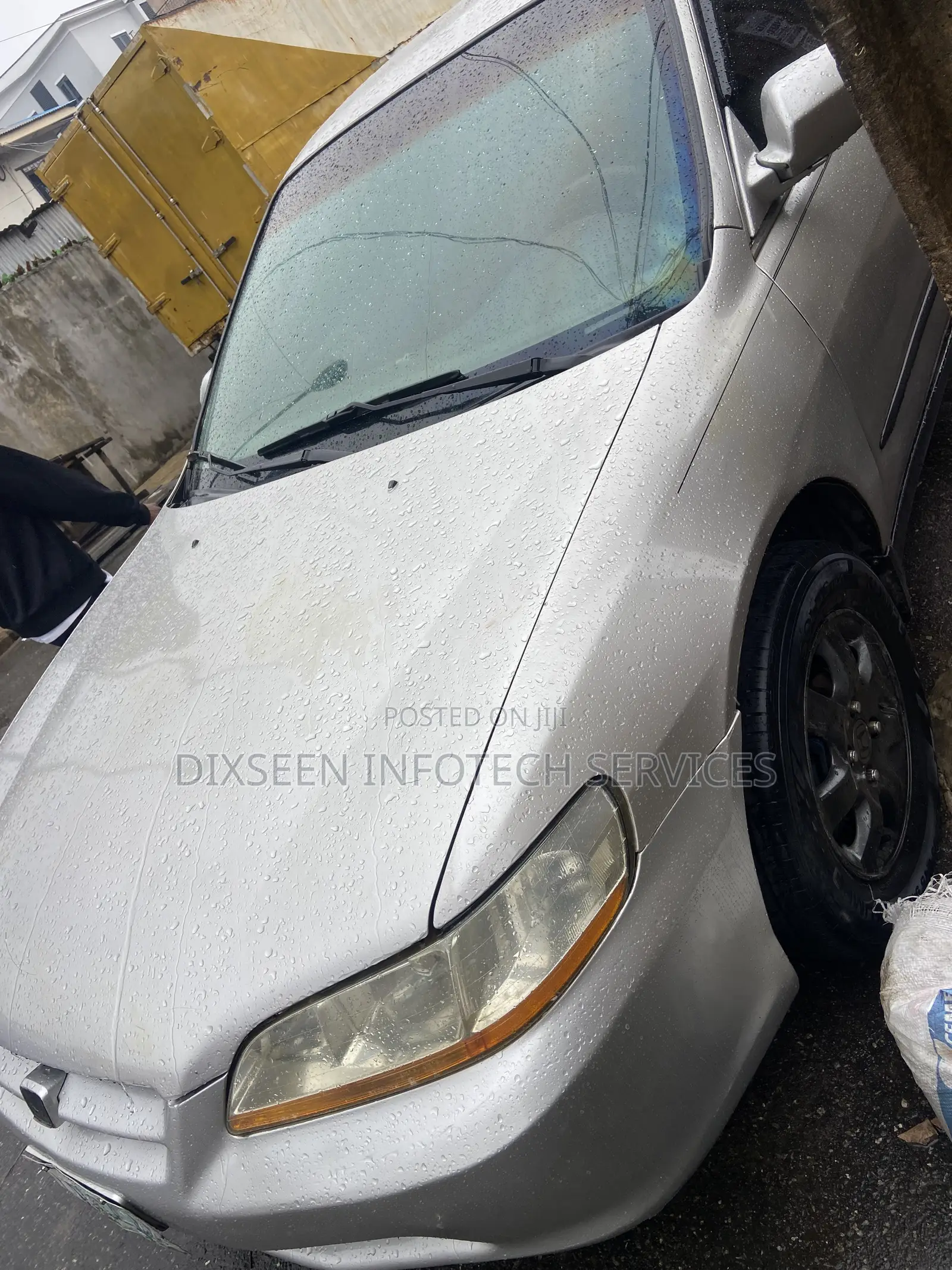 Honda Accord 1999 Silver