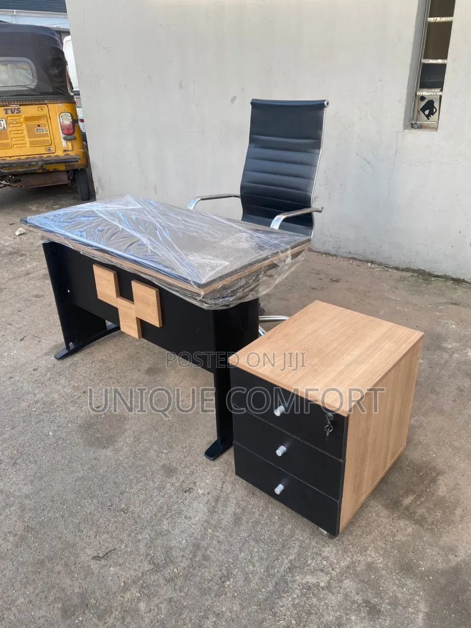 Brand New HDF Office Table With Iron Stand,Side Drawer and Chair