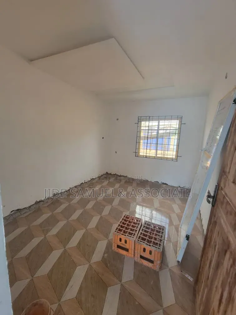 Furnished 1bdrm Apartment in Ayobo for rent