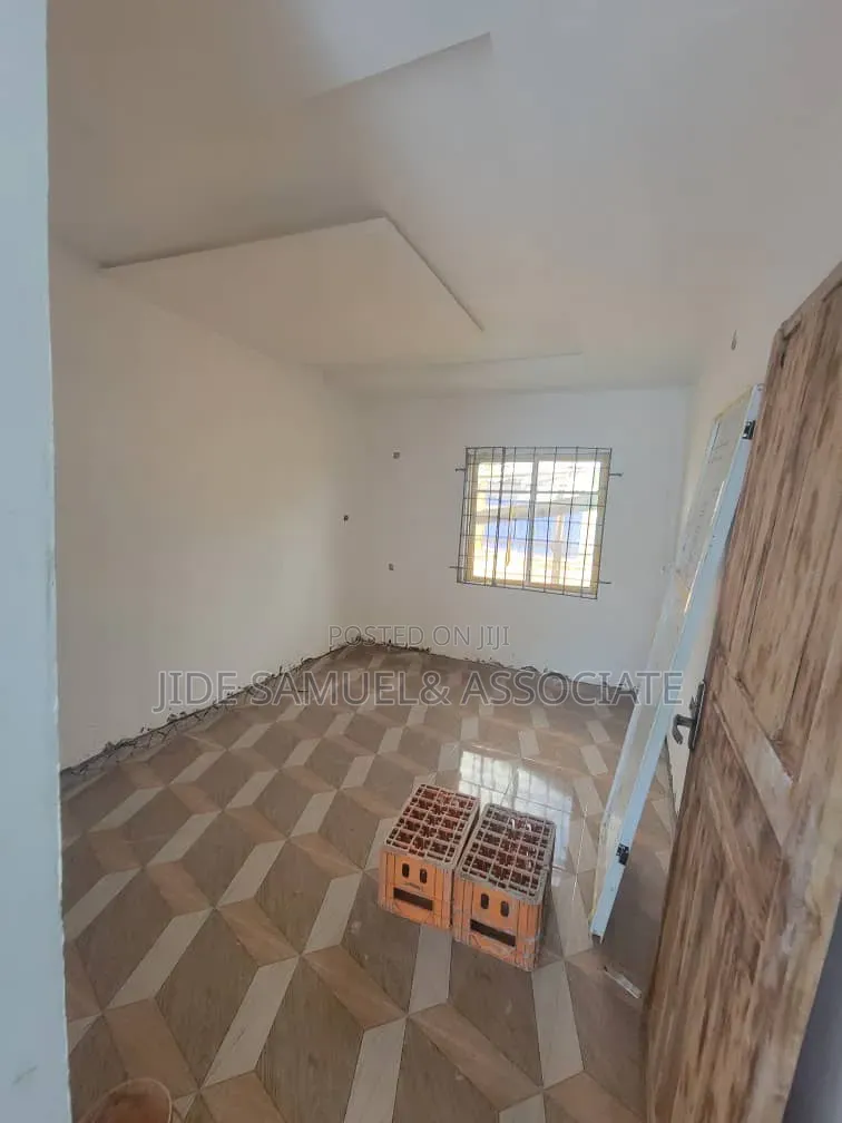Furnished 1bdrm Apartment in Ayobo for rent