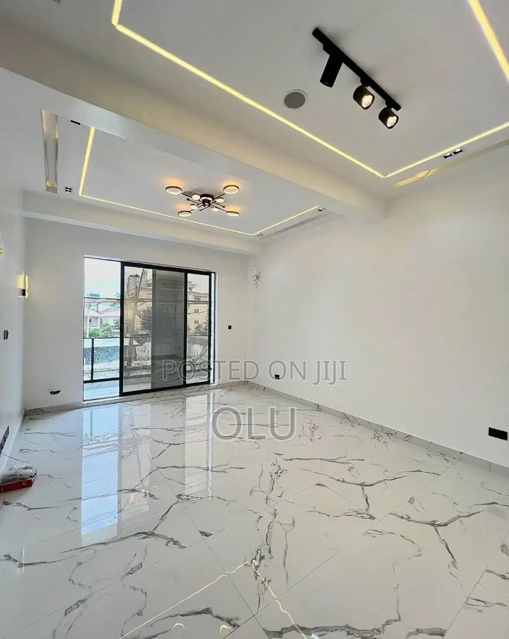 Furnished 2bdrm Block of Flats in Lekki Ph1 for sale