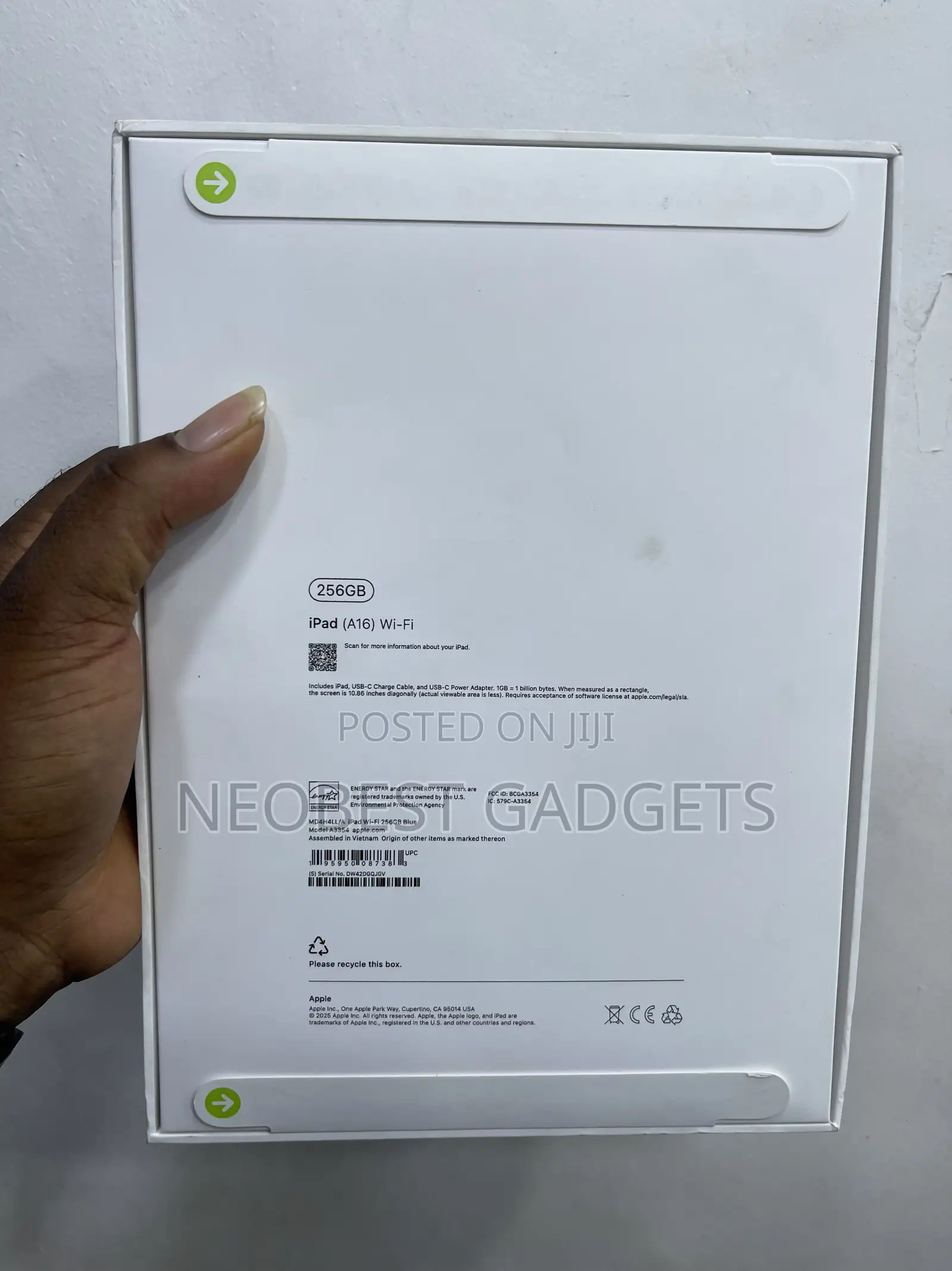 New Apple iPad (2025) 256 GB
