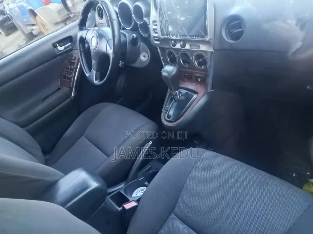 Toyota Matrix 2004 Blue