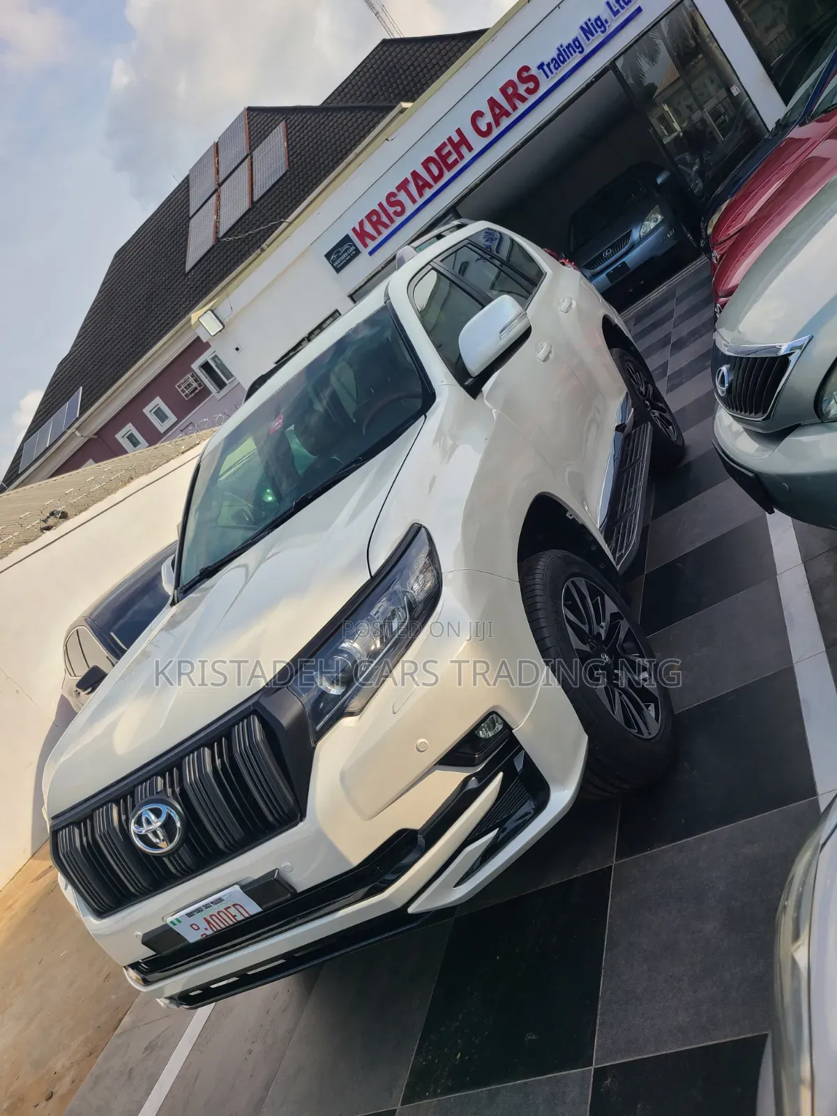 Toyota Land Cruiser Prado 2013 White