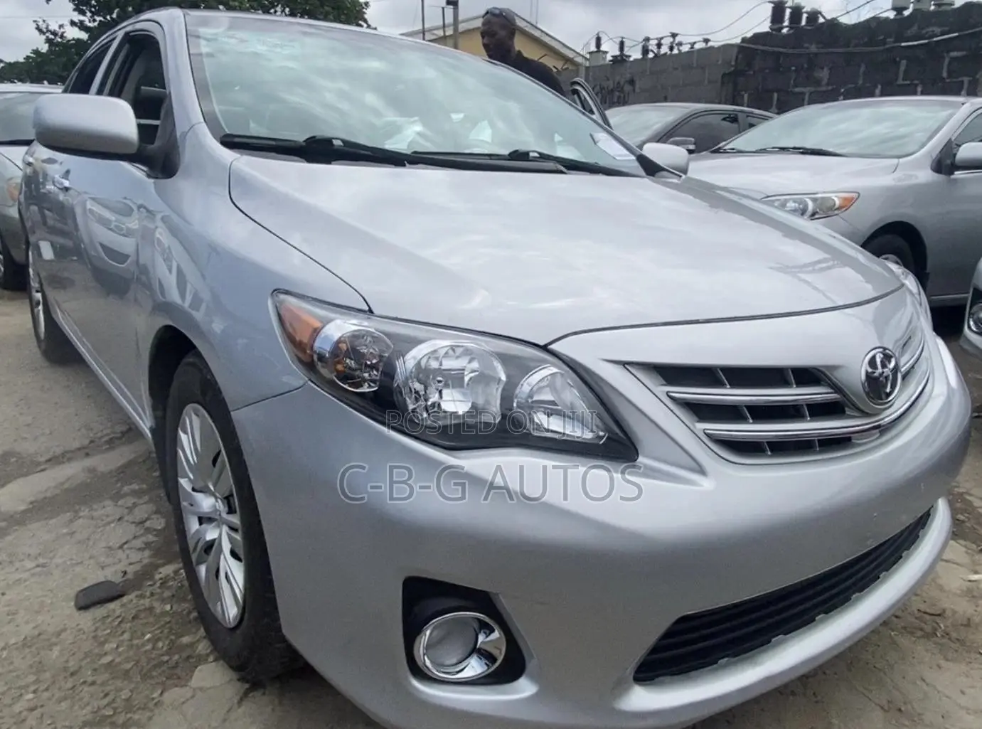 Toyota Corolla LE Special Edition 4dr Sedan (1.8L 4cyl 4A) 2013 Silver