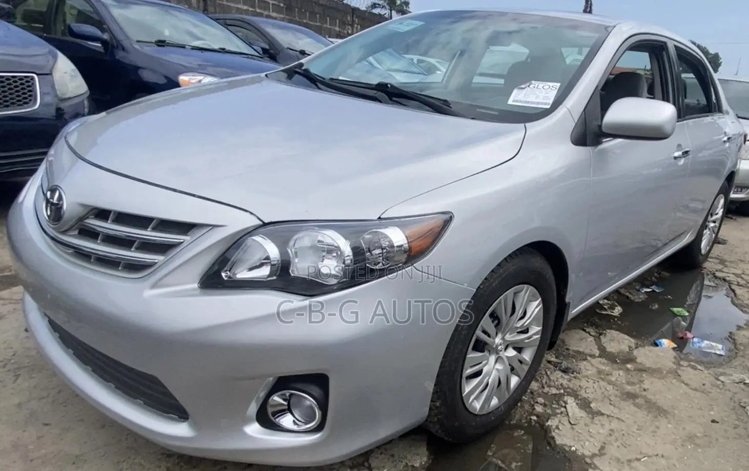 Toyota Corolla LE Special Edition 4dr Sedan (1.8L 4cyl 4A) 2013 Silver