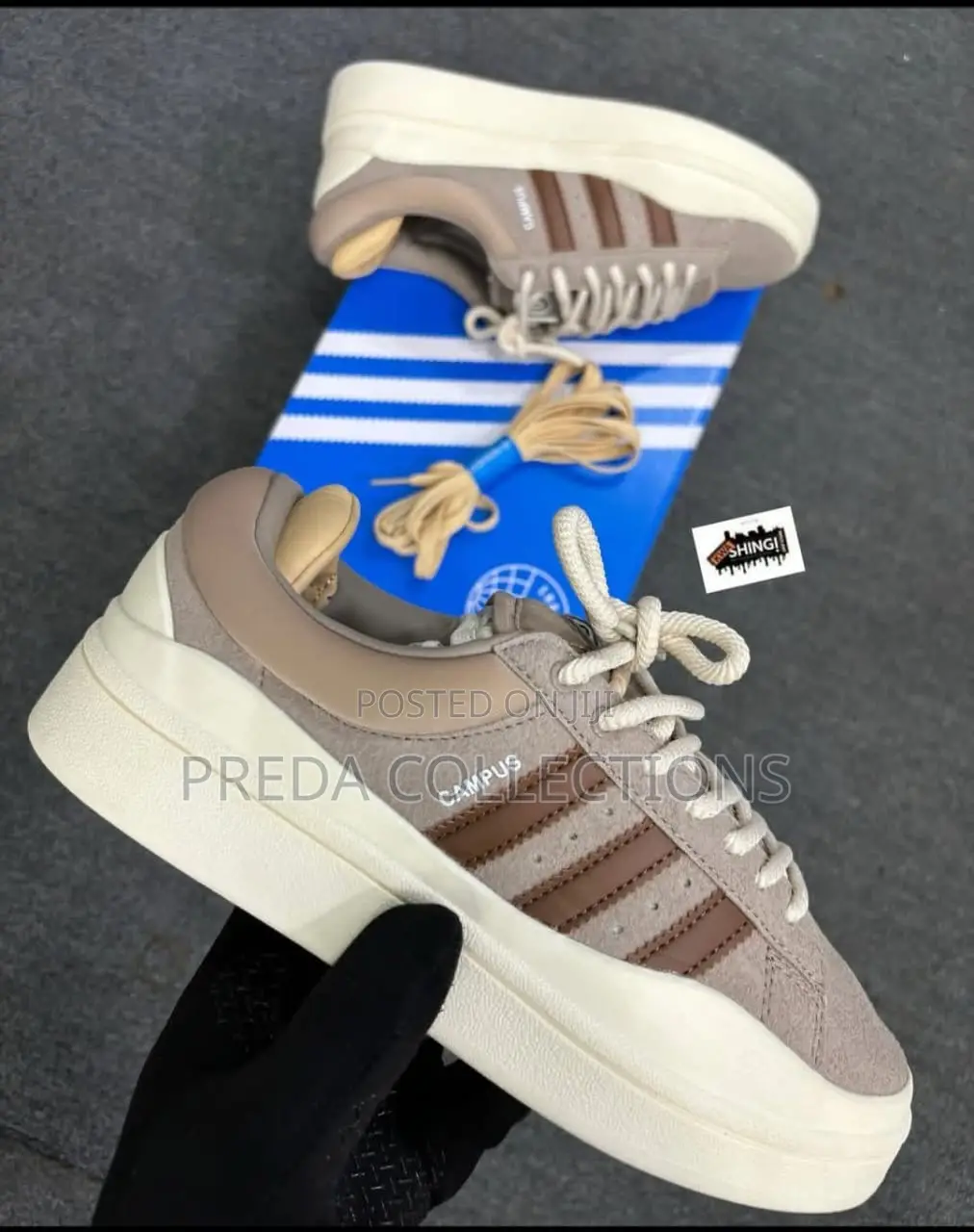 Adidas Sneakers