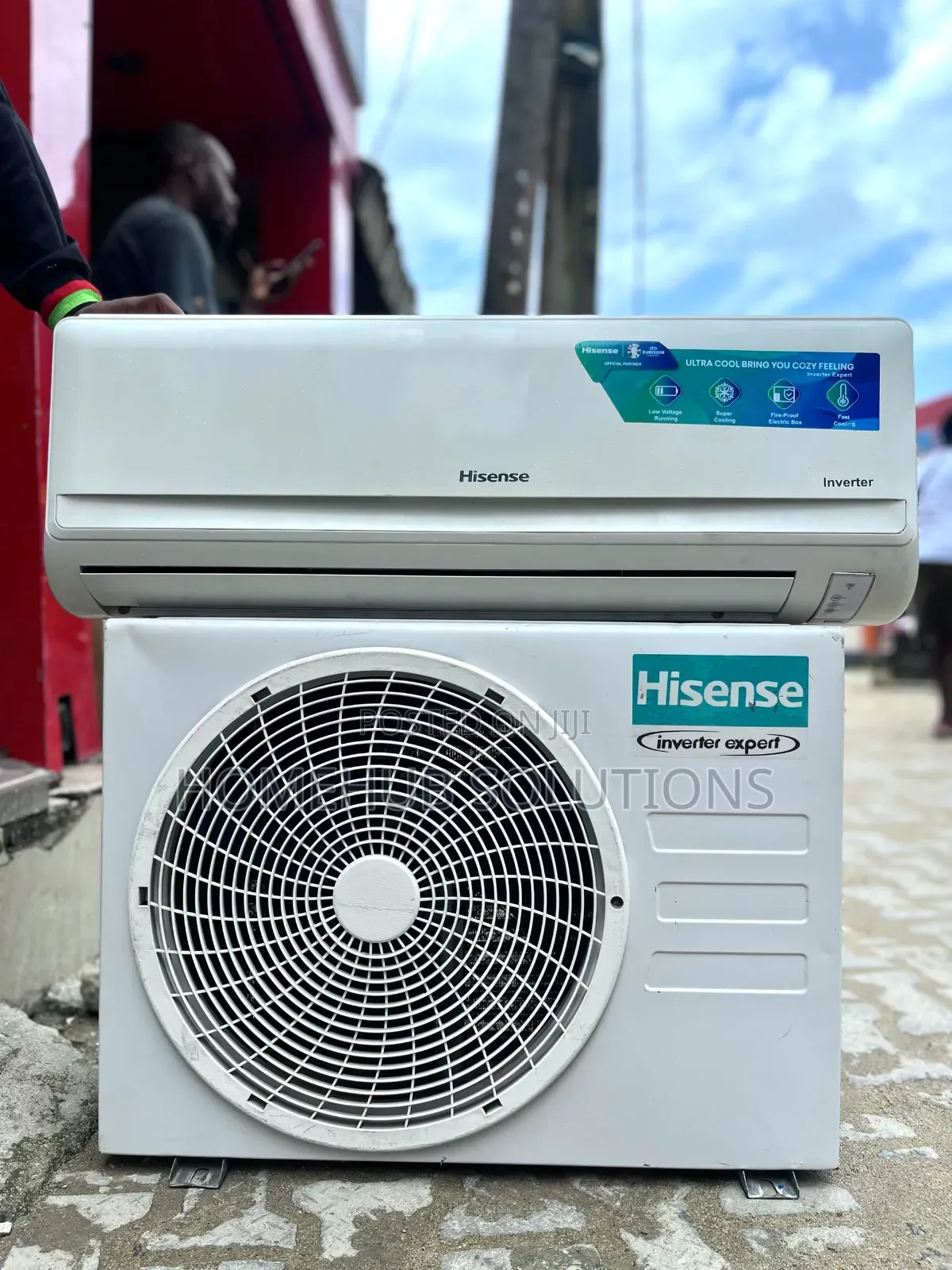 Very Clean 1.5h Hisense Inverter Ac With Indoor Hanger and Remote