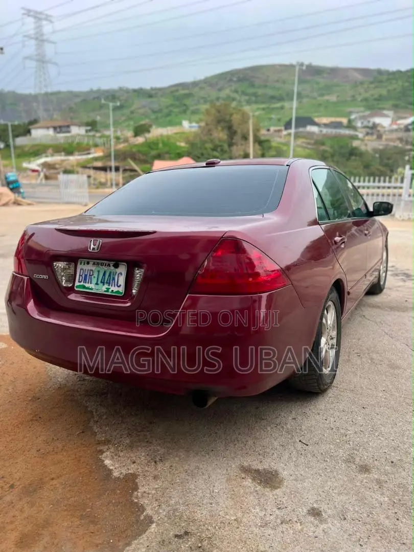 Honda Accord 2.0 Comfort Automatic 2006 Red