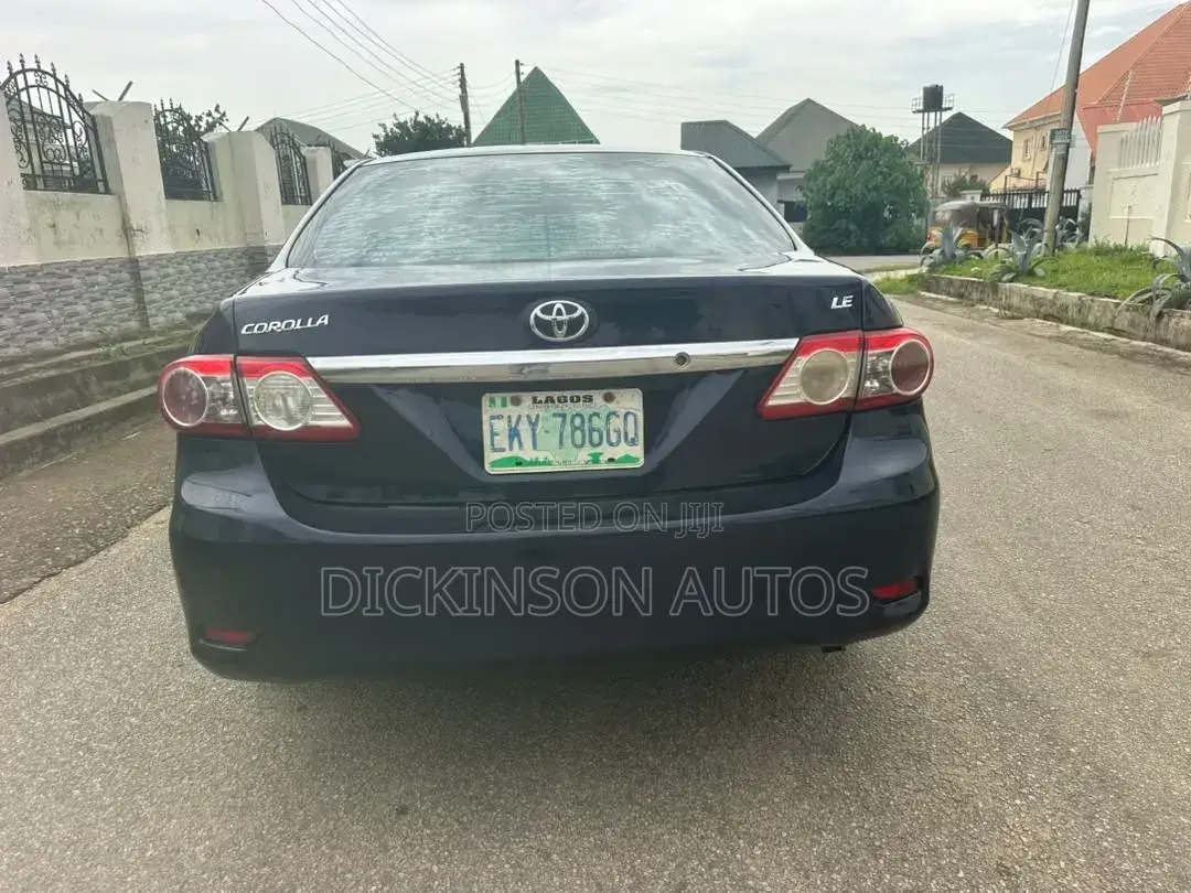 Toyota Corolla 2009 Blue