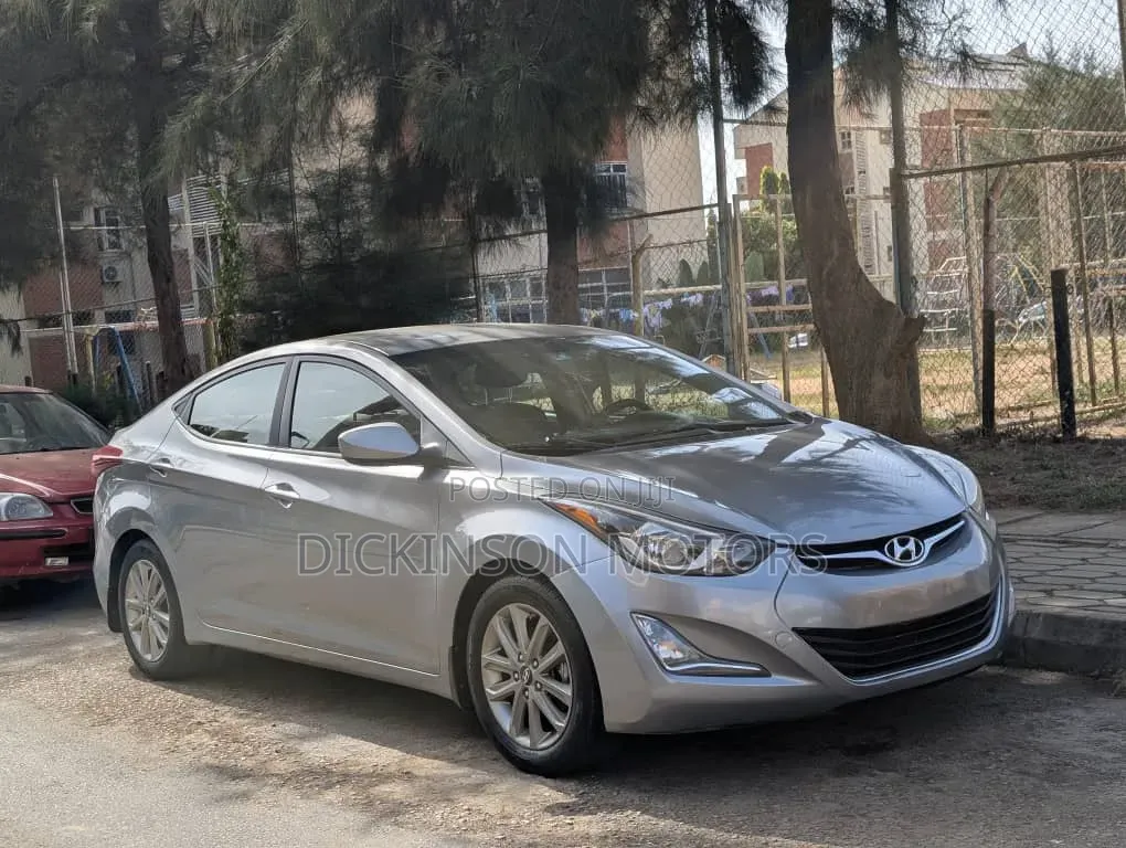 Hyundai Elantra 2015 Gray