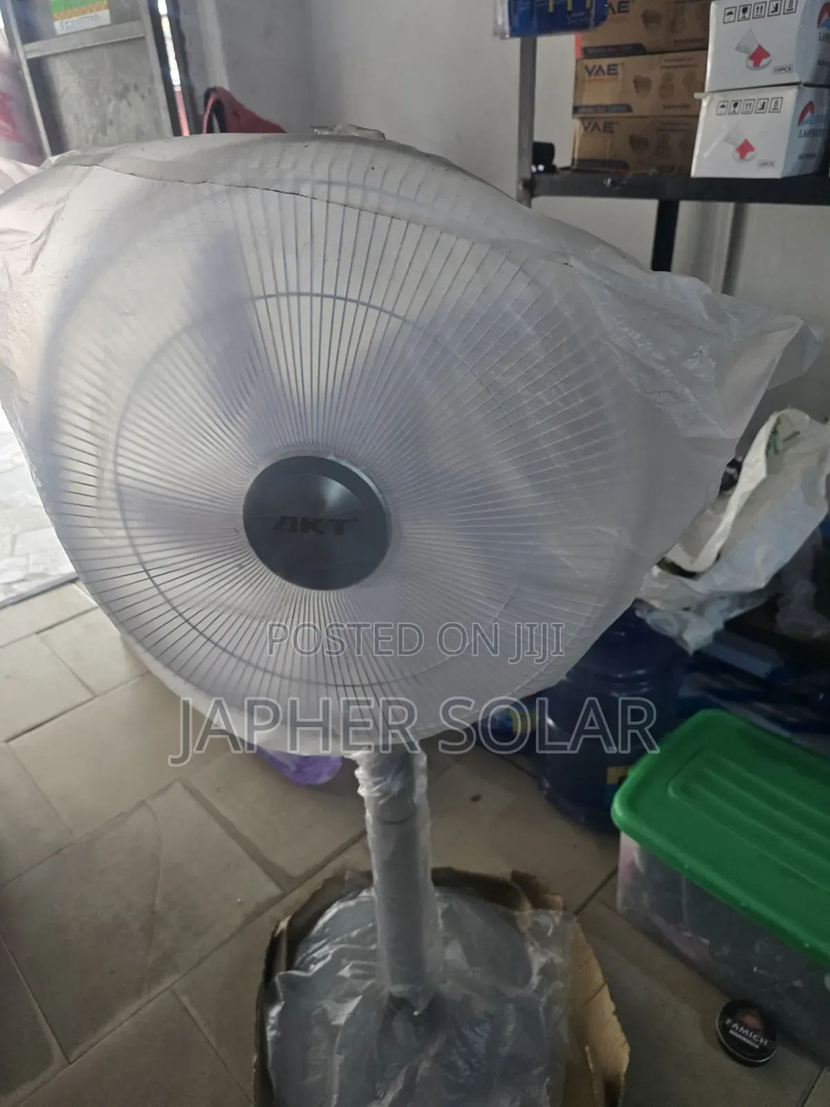 Akt Rechargeable Solar Fan With 60w Solar Panel