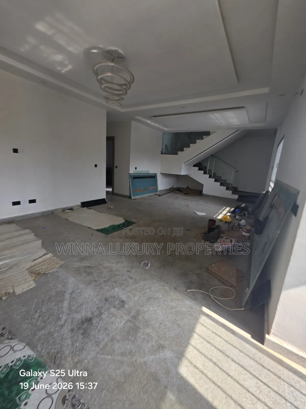 5bdrm Townhouse/Terrace in Jahi for sale
