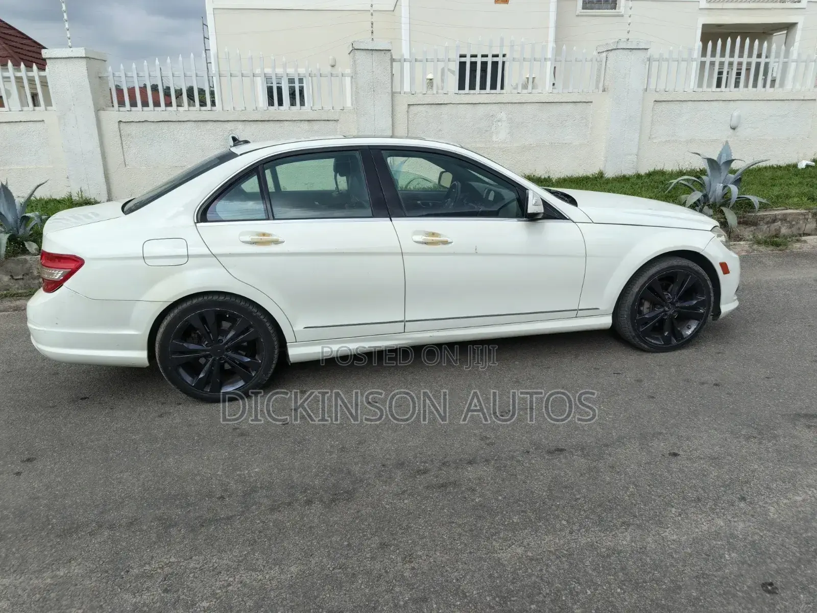 Mercedes-Benz C300 2009 White