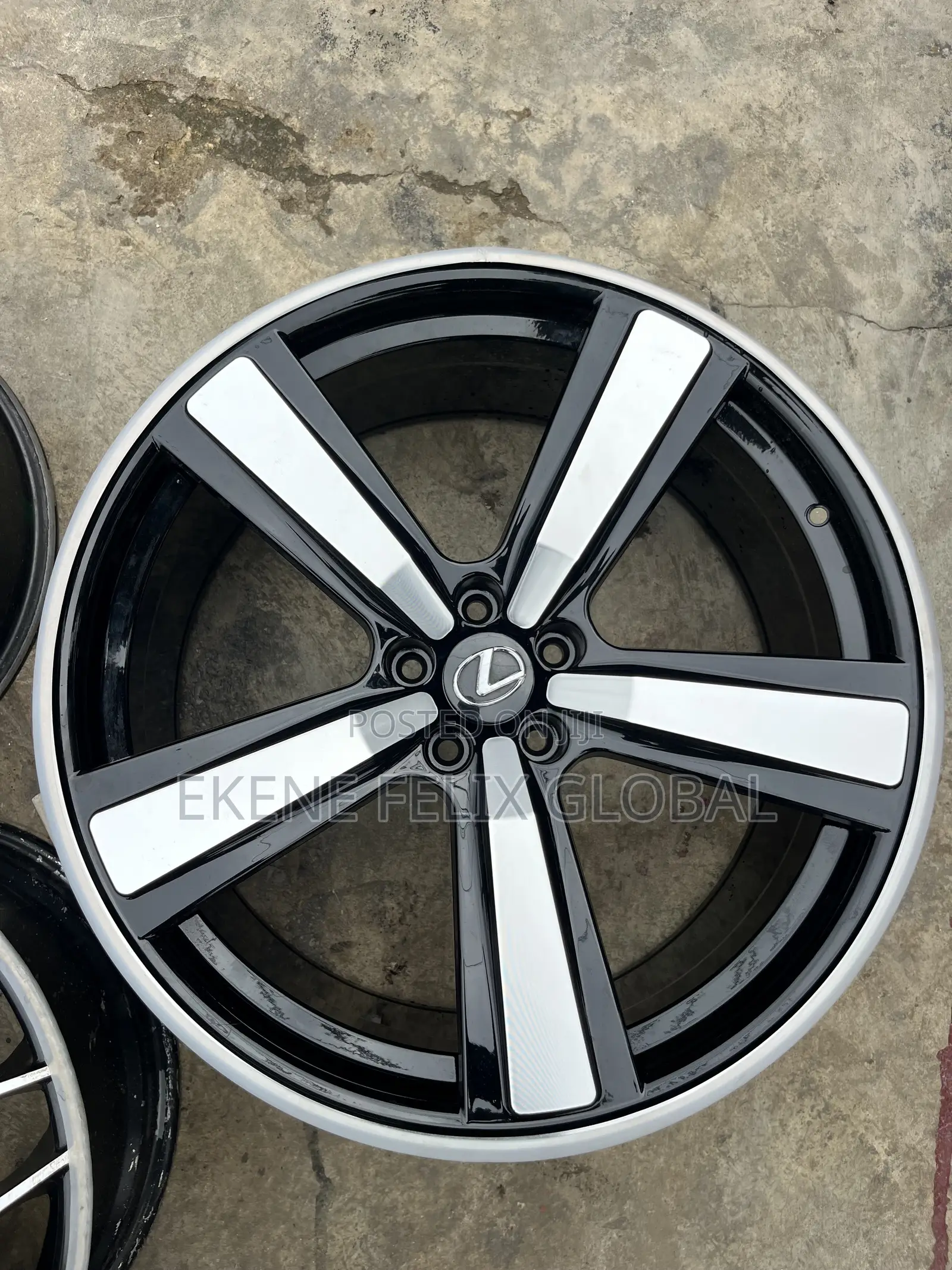 21inche Rim Lexus, Toyota, Honda, Mercedes Luxury Nd Quality