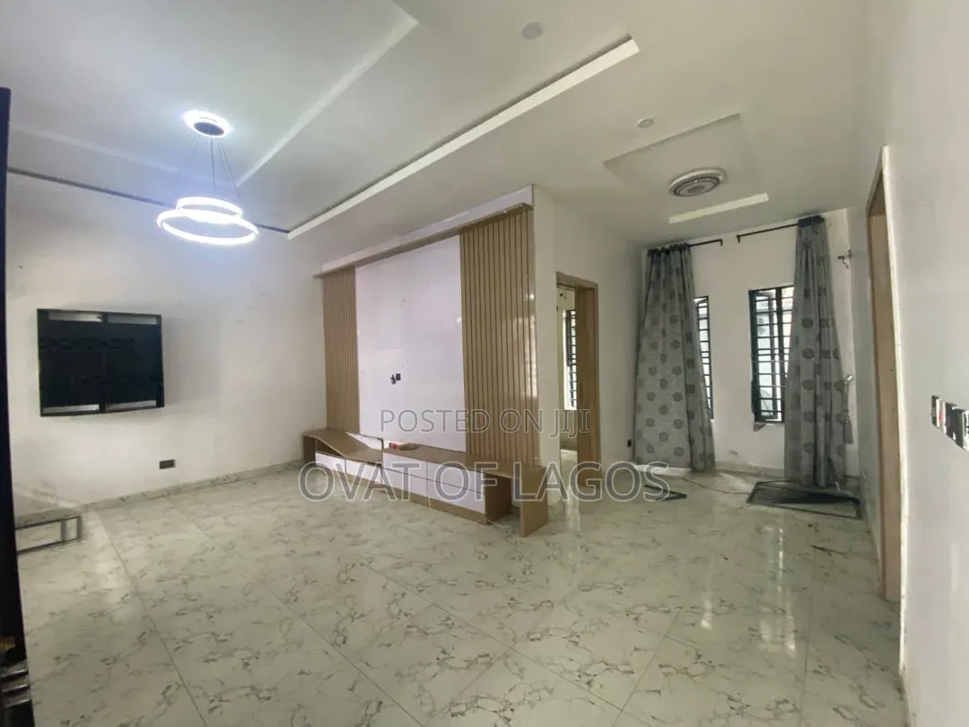 4bdrm Duplex in Orchid, Lekki Expressway for rent