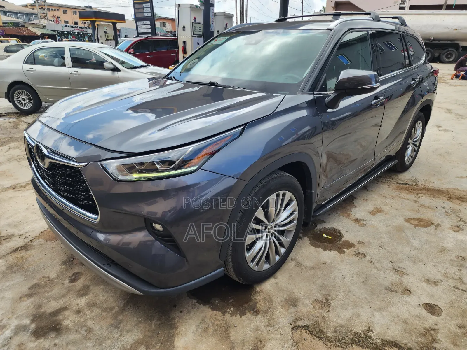 Toyota Highlander Platinum 2021 Gray