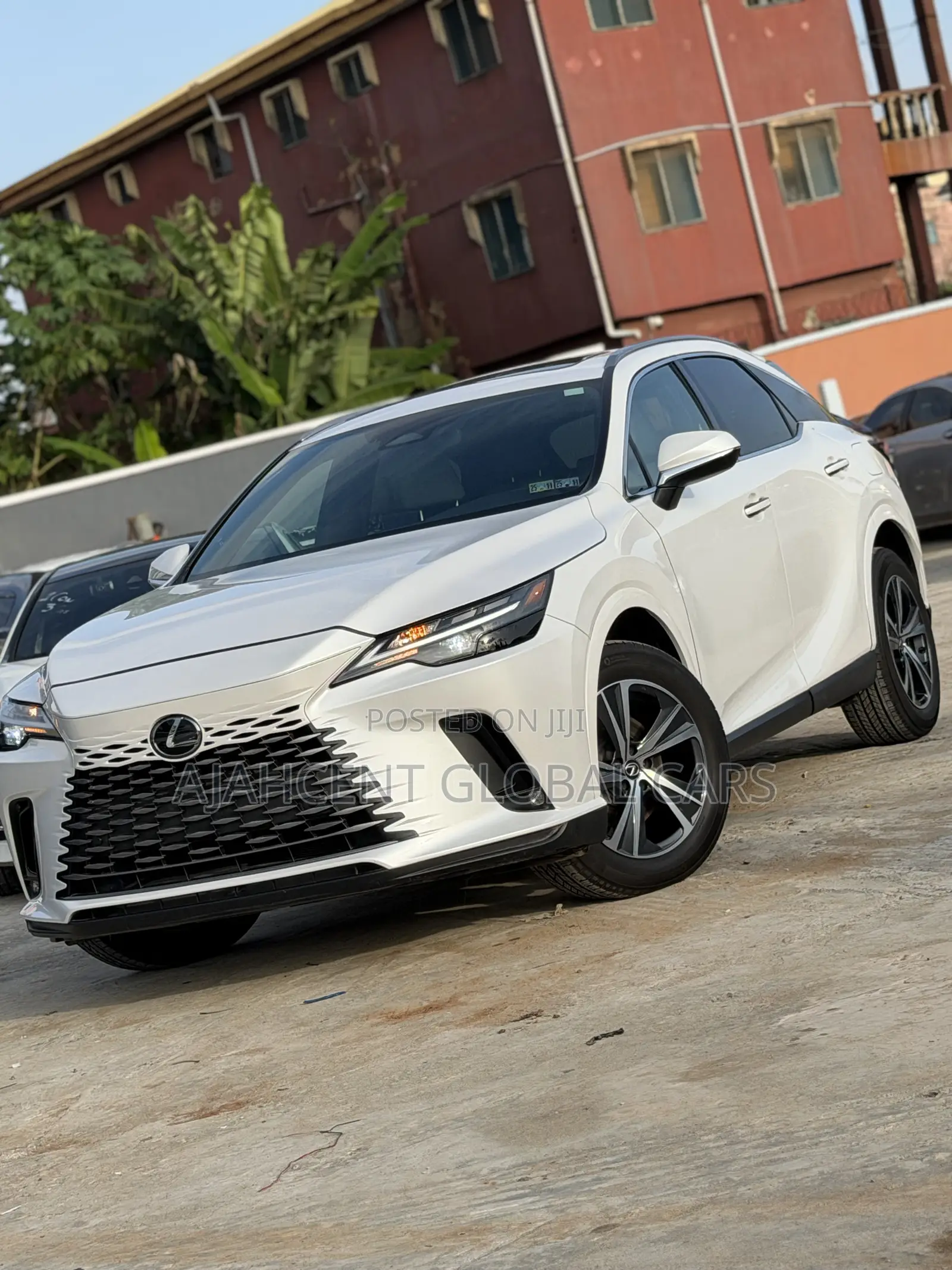 Lexus RX 350 AWD 2025 White