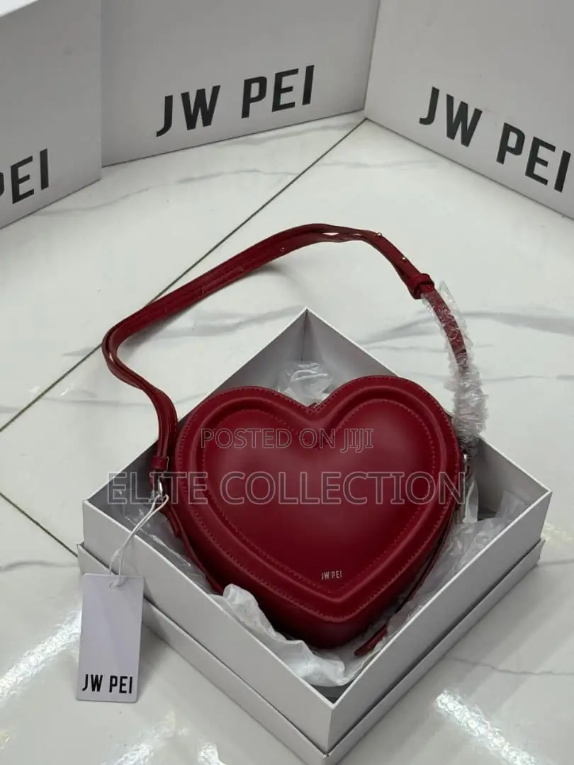 Jw Pei Heart-Shaped Bag*Mini Fully Boxed Bag