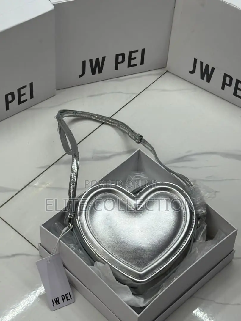 Jw Pei Heart-Shaped Bag*Mini Fully Boxed Bag