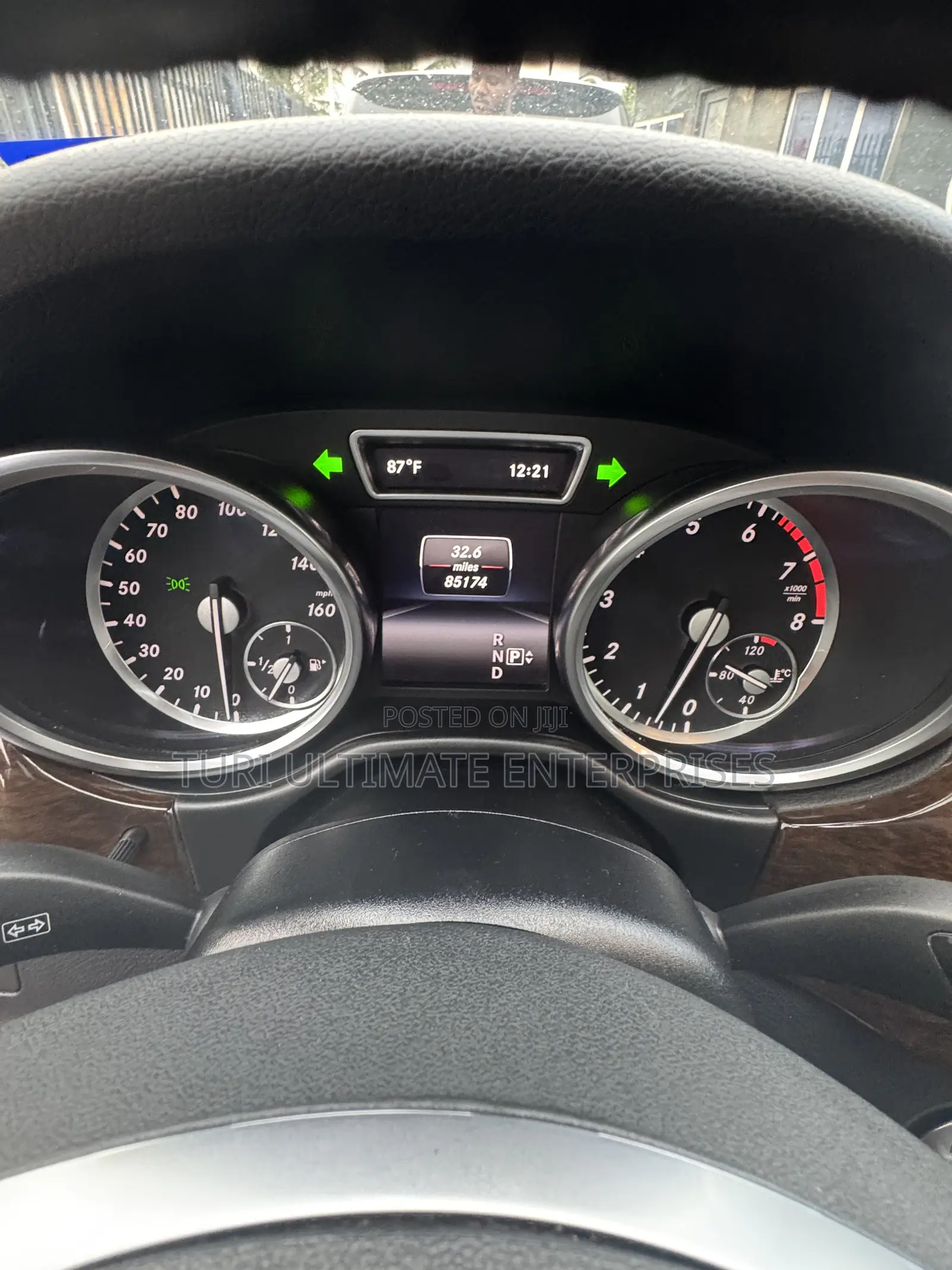 Mercedes-Benz M Class ML350 4MATIC 4dr SUV AWD (3.5L 6cyl 7A) 2014 Black 