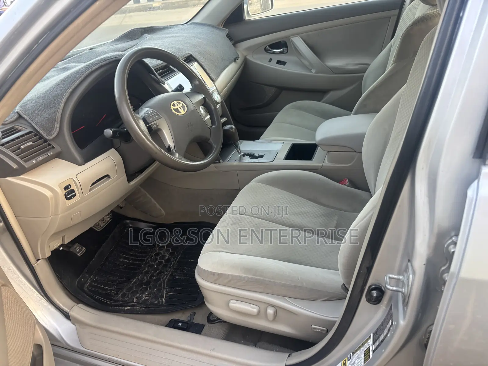 Toyota Camry 2.4 LE 2008 Silver