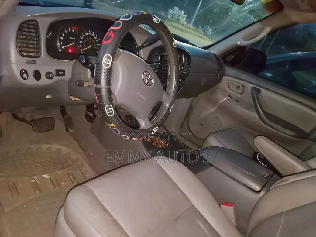Toyota Sequoia 2007