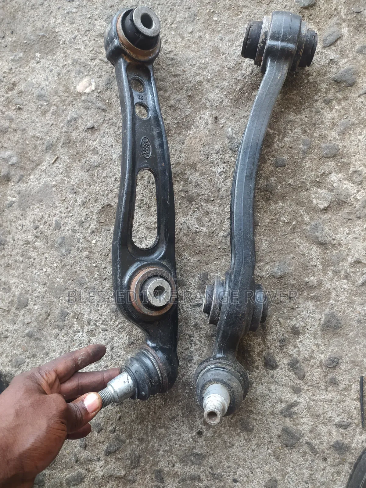 Upper Arms Range Rover Vogue 2014/2017