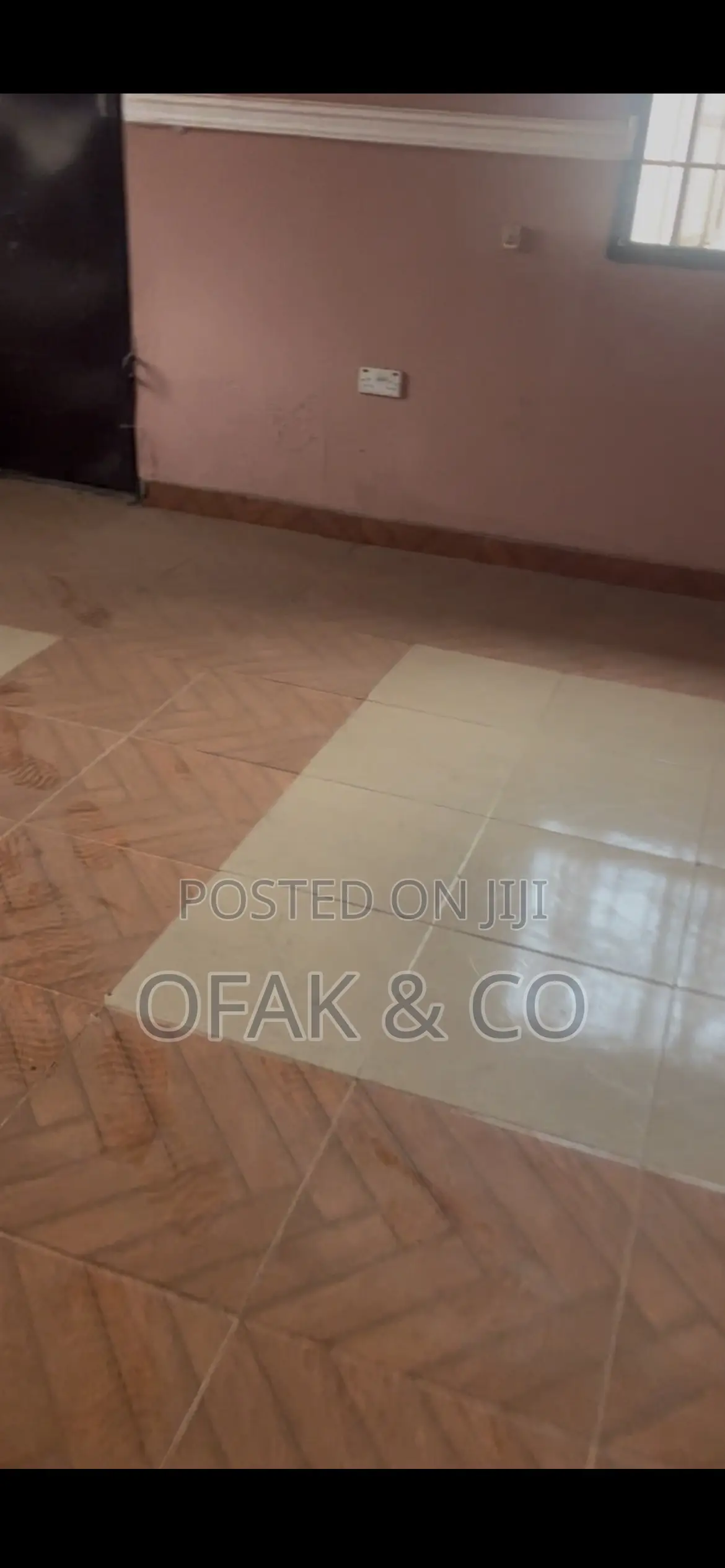 5bdrm Duplex in Akinyele for sale