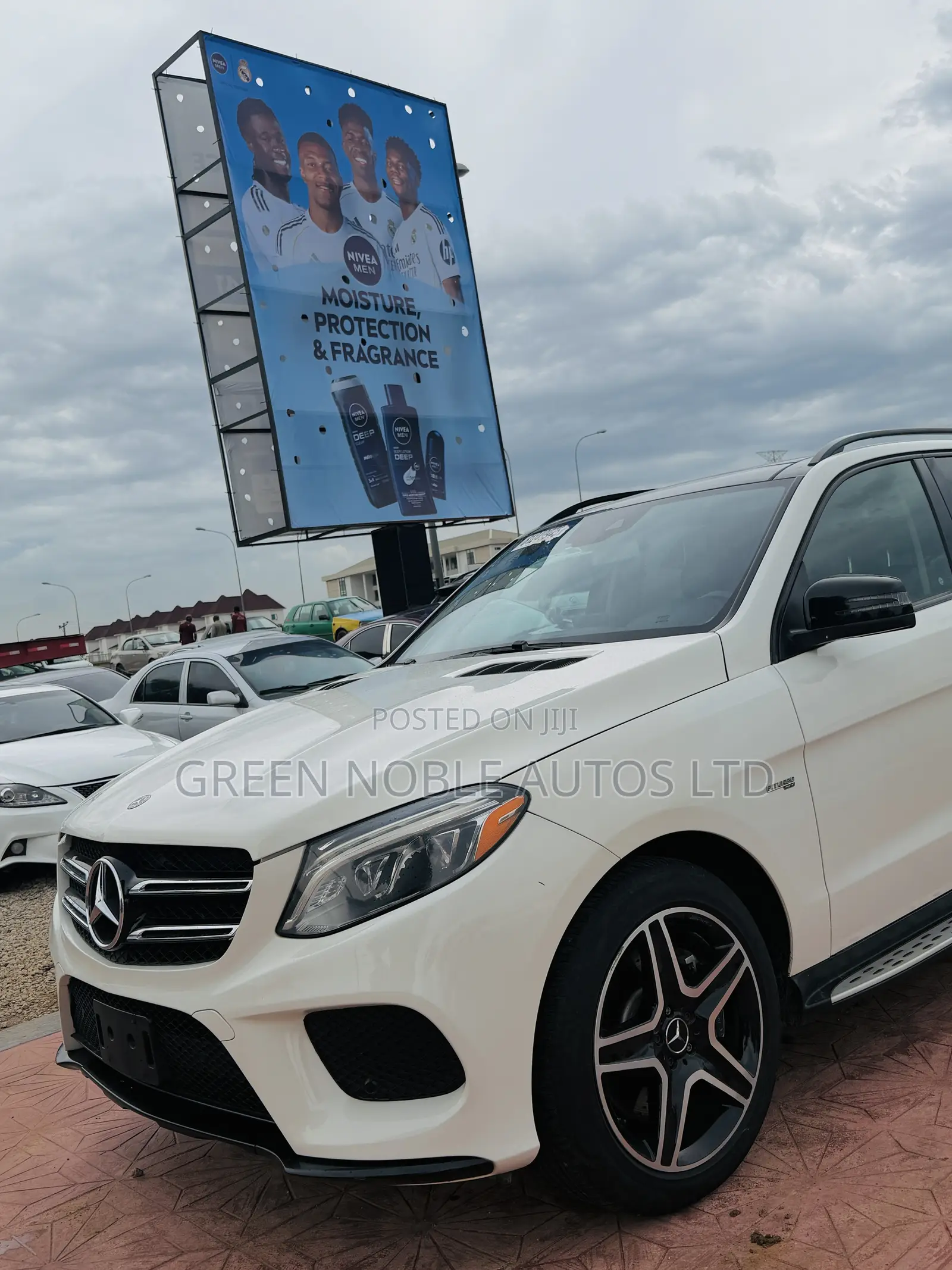 Mercedes-Benz GLE-Class AMG GLE 43 4MATIC 2018 White