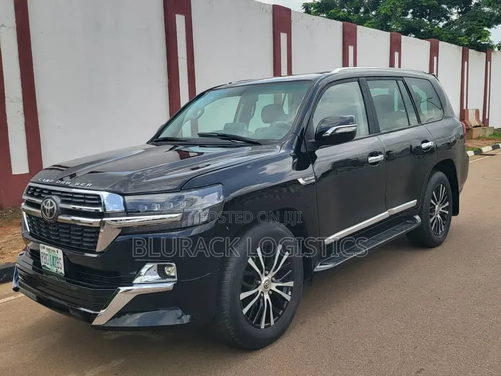 Toyota Land Cruiser 5.7 V8 VX-S 2011 Black