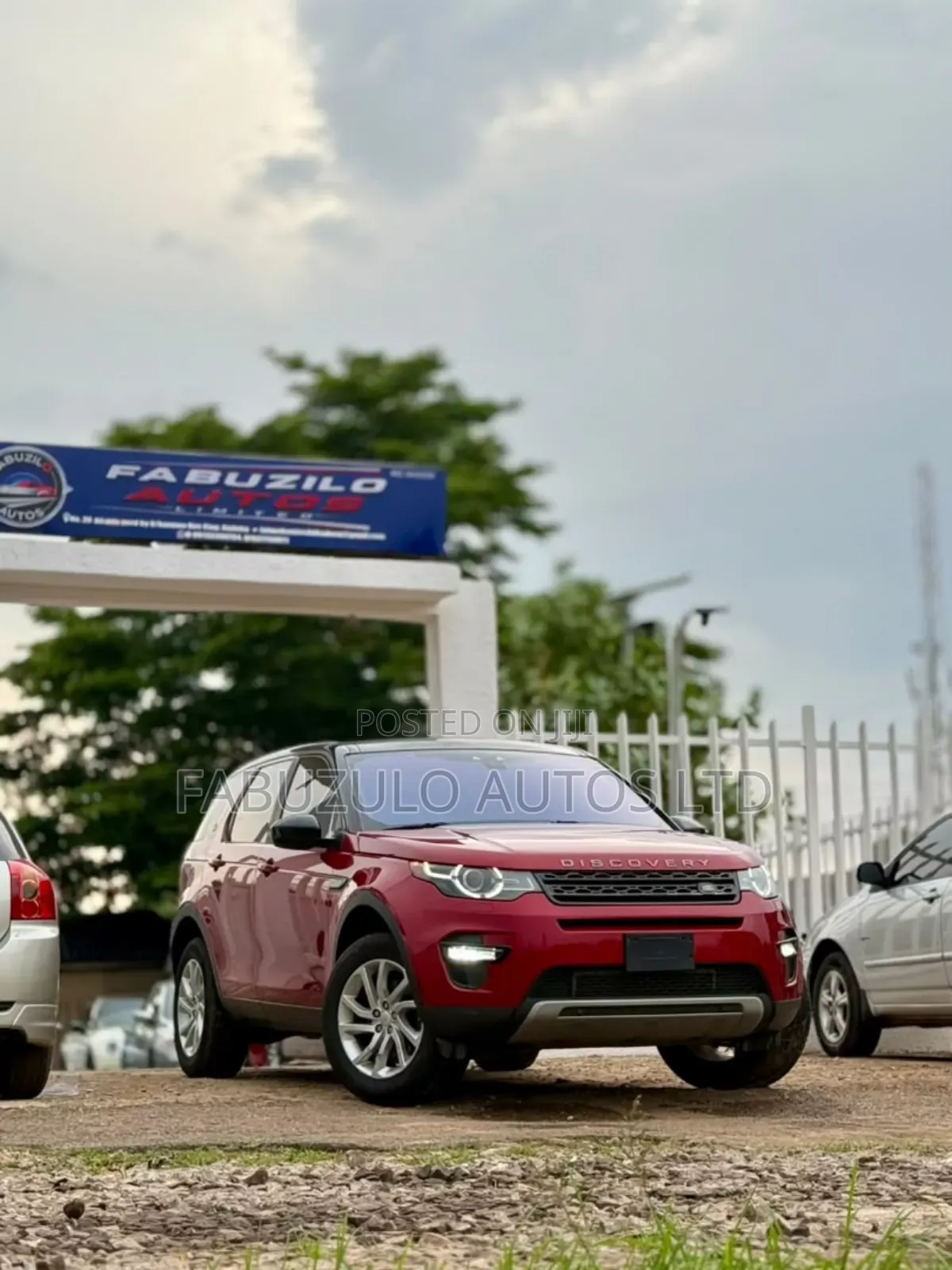 Land Rover Discovery Sport 2016 Red