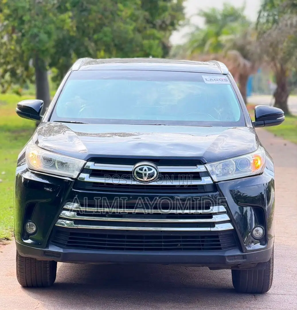 Toyota Highlander 2015 Black