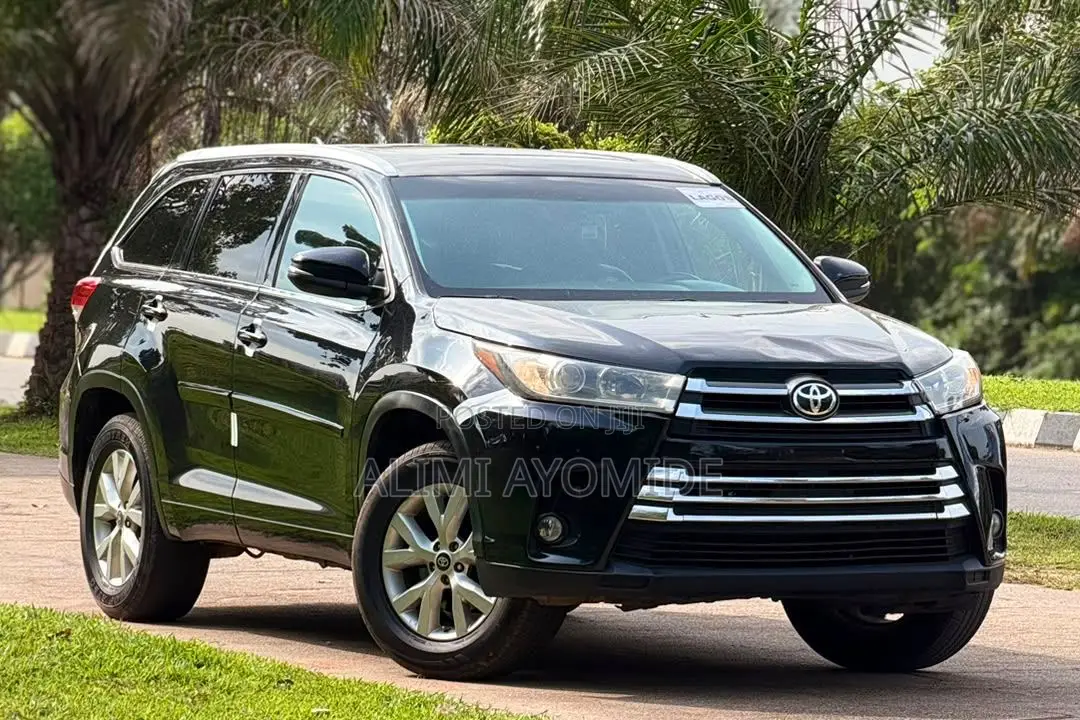 Toyota Highlander 2015 Black