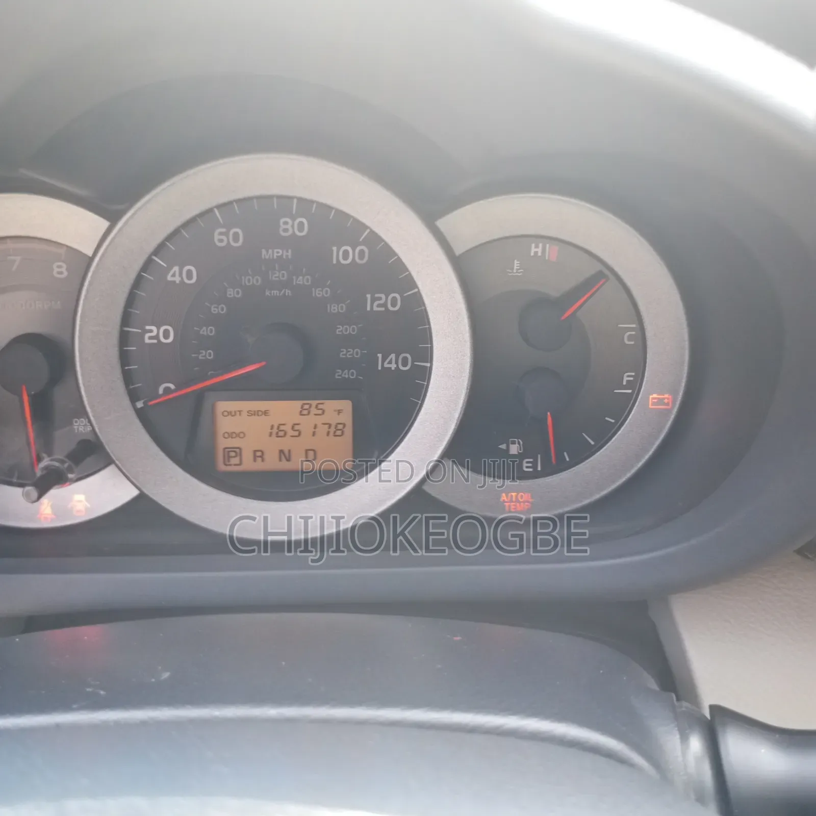 Toyota RAV4 2010 Silver