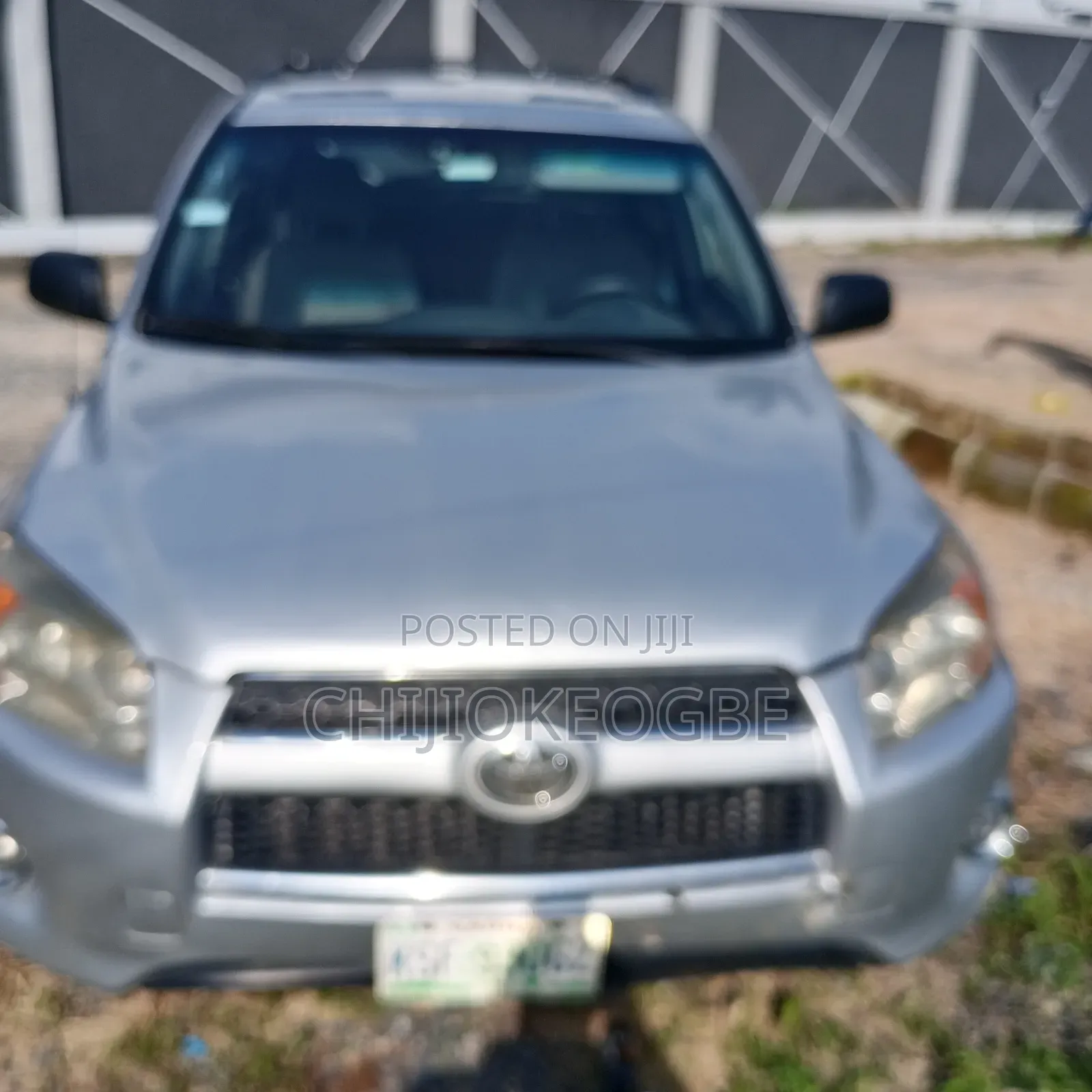 Toyota RAV4 2010 Silver