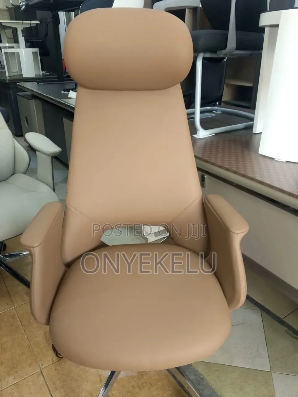 Super Executive Swivel Chair