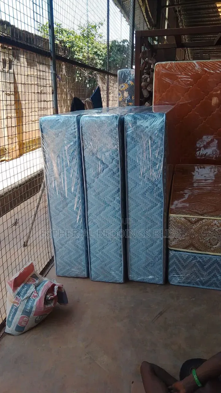 4.5by6by12 High Quality Semi Orthopedic Mattress (Payment on Delivery)