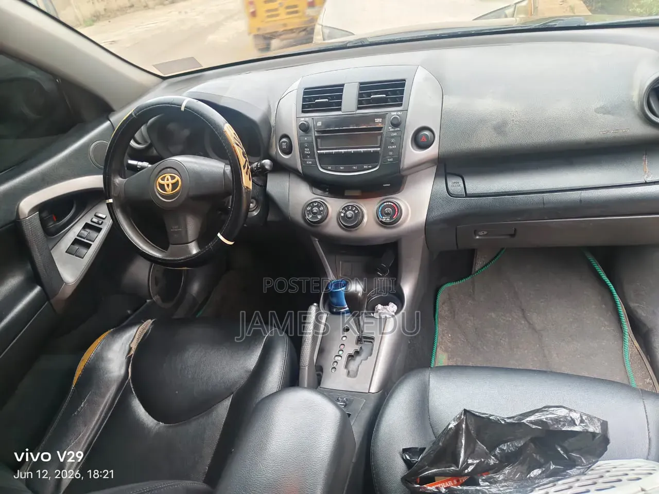 Toyota RAV4 2010 Black