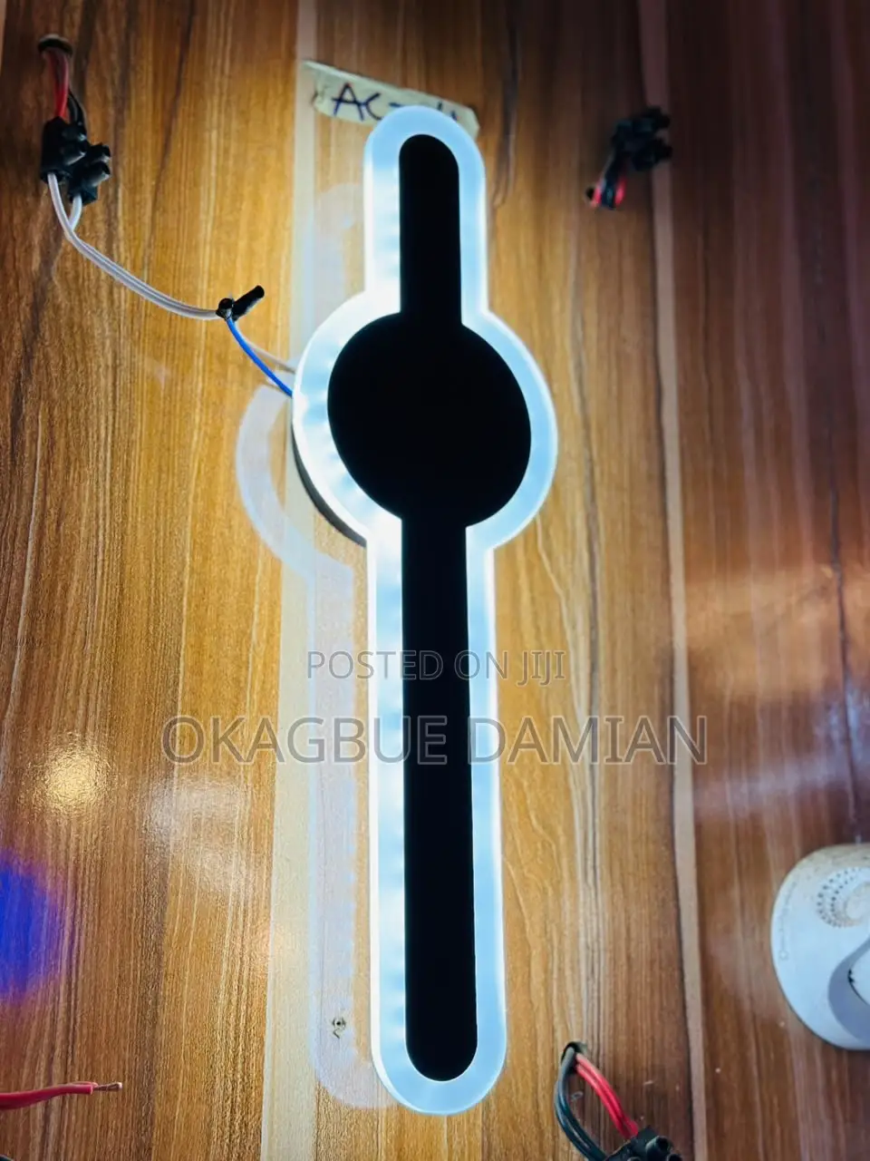 Contemporary Liner Wall Lamps