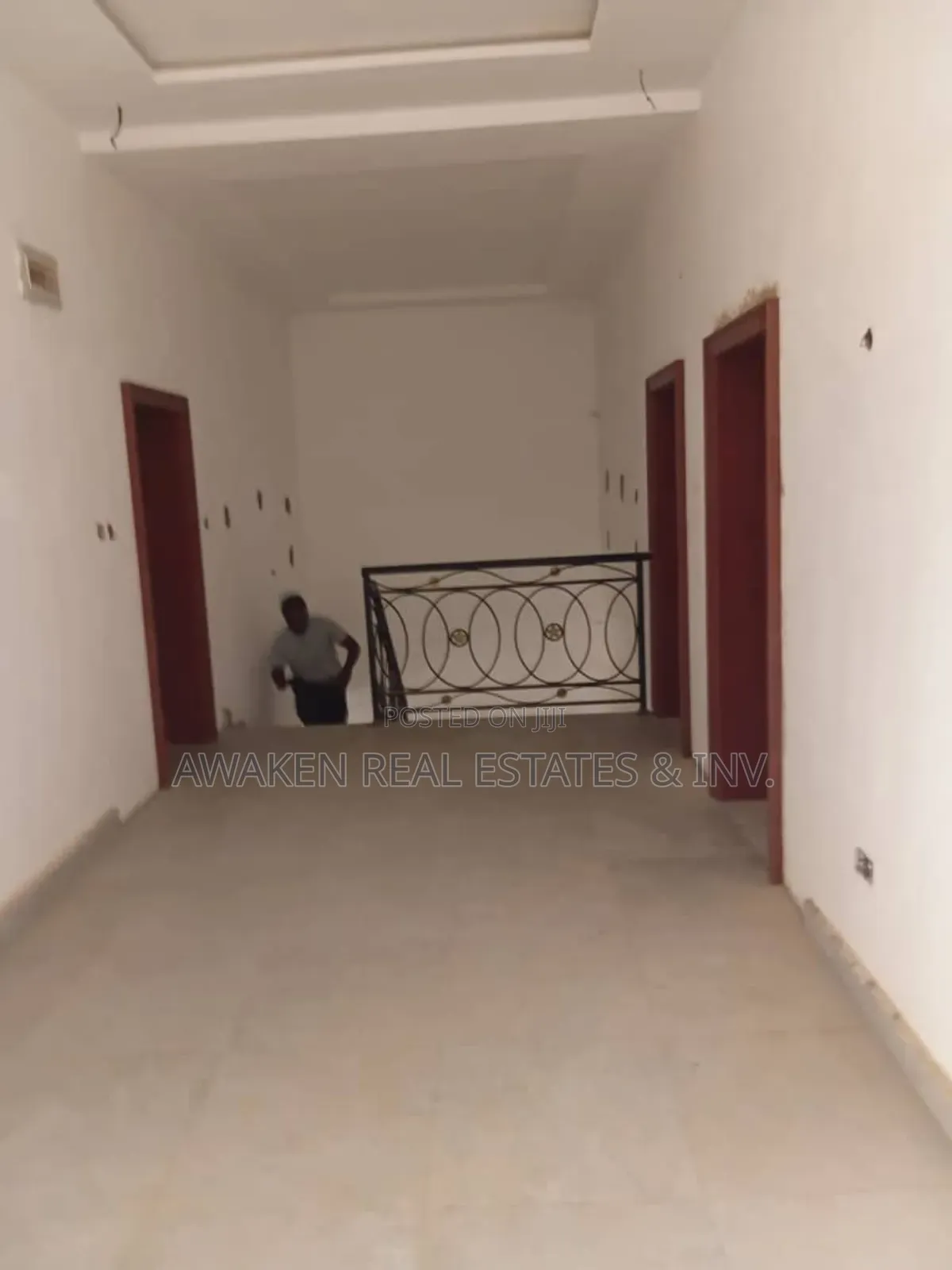 4bdrm Townhouse/Terrace in Mpape for sale