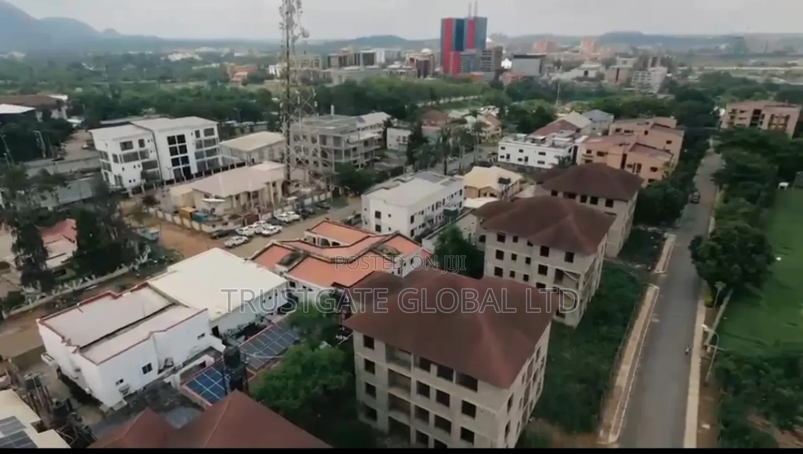 20bdrm Apartment in Wuse 2 for sale